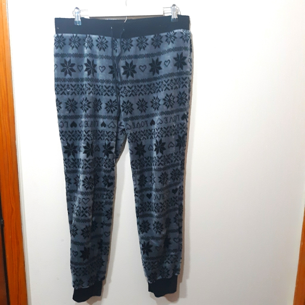 NOBO fuzzy sweatpants